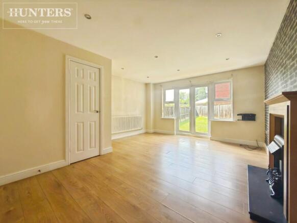 3 bed Semi-Detached for sale Image 5