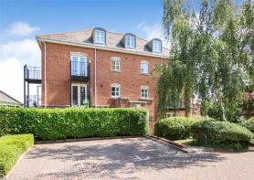 14, Brockenhurst Court, Hillcroft Close, Lymington SO41 9BA