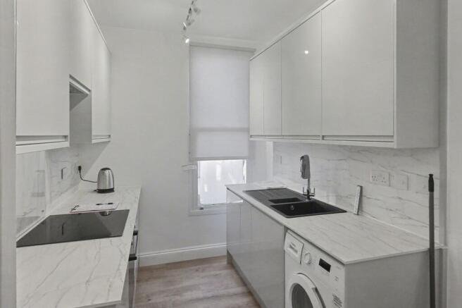 Flat 2, 45 Windsor Road, Ealing, London W5 3UP