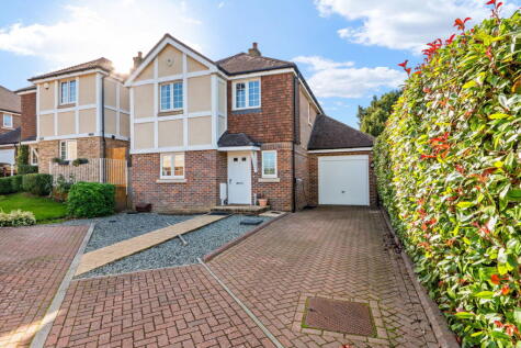Anmer Close,Tadworth,Surrey,KT20 5FF