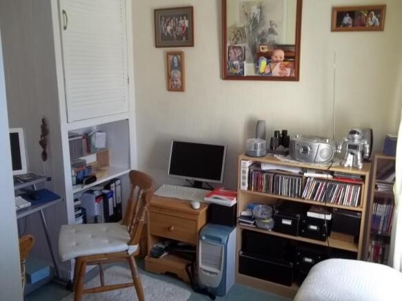Photo 10