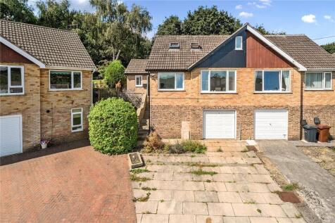 Knoll Wood Park, Horsforth, Leeds, LS18