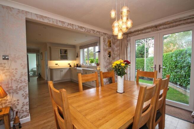 5 SWANLAND CLOSE COTTINGHAM (14)_lzn.jpg