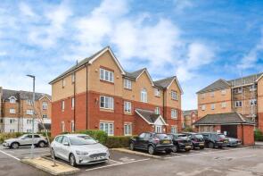 Flat 6, 5 Firhill House, Twickenham Close, Stratton St Margaret, Swindon SN3 3FE