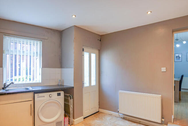 2 bed Terraced for sale Image 10