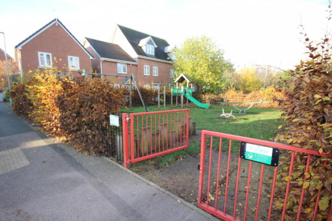 Photo 25