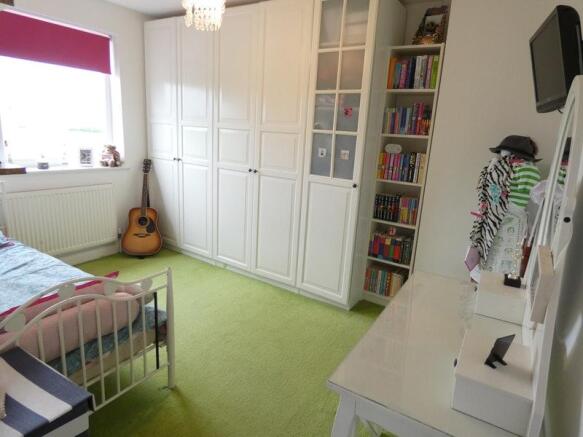 Photo 18