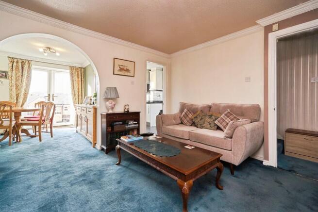 3 bed Detached for sale Image 6