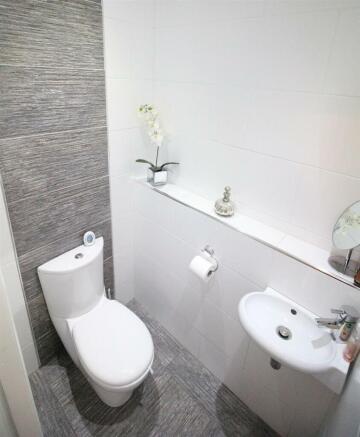 214 Low Grange Ave-WC.JPG