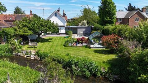 Ringwood Road, Avon, Christchurch, BH23