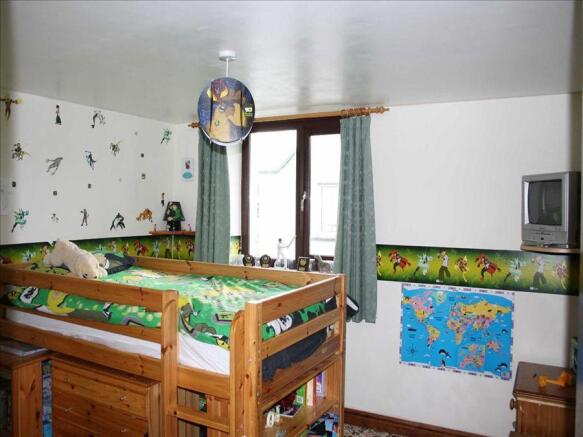 Photo 4