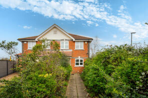 136b, Kenley Road, Merton Park, London SW19 3DW