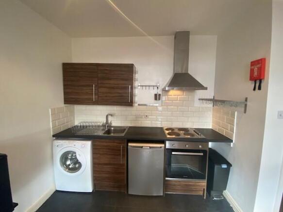 1 bed Apartment to rent Image 4