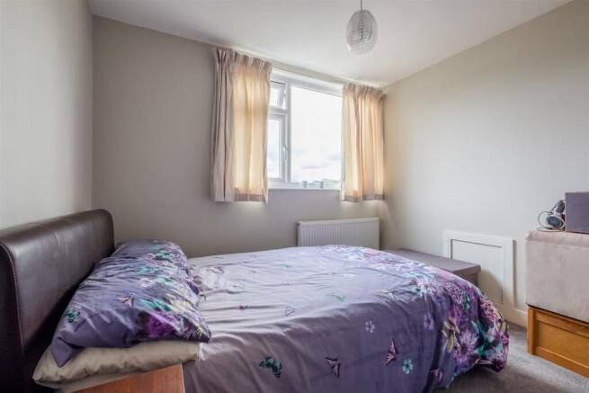 BED 2.jpg