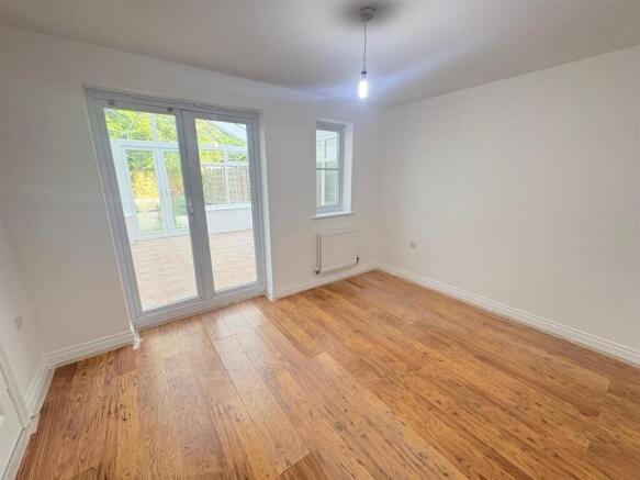 GROUND FLOOR BEDROOM