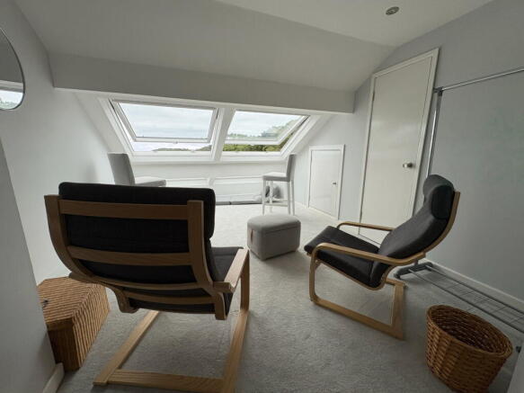 Waverley Drive, Mumbles, Swansea, SA3 5SY photo 4
