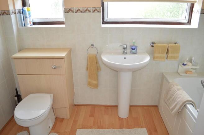 Photo 10
