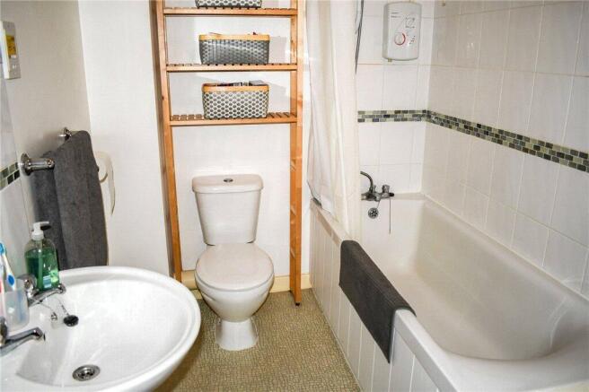 1 bed Flat for sale Image 7