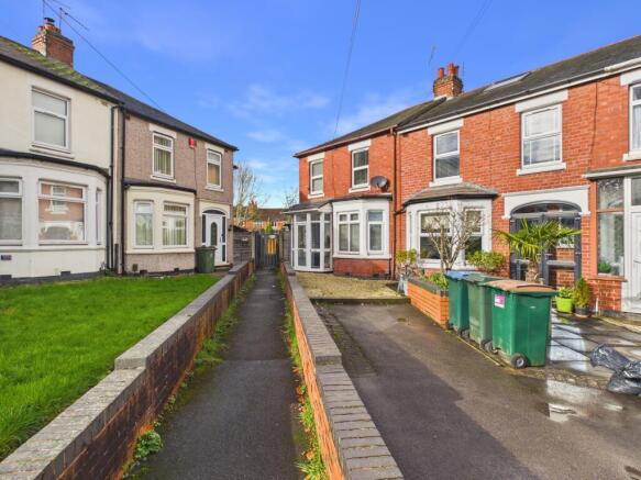 CAM05192G0-PR0229-STILL027