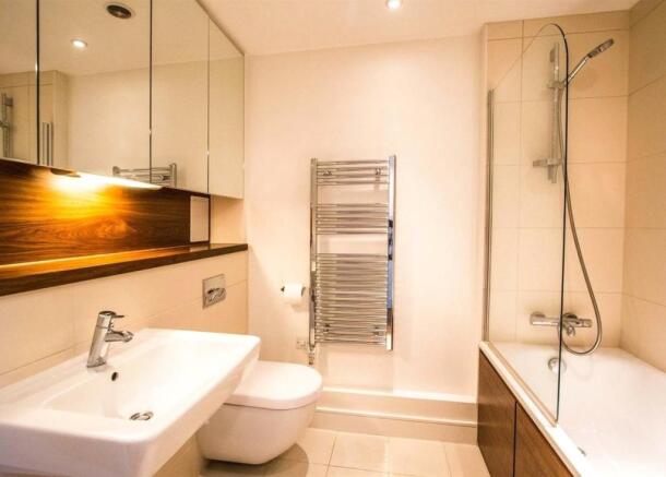 Main Bathroom