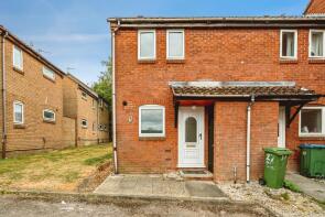 25, Batchelor Close, Aylesbury HP20 2BX