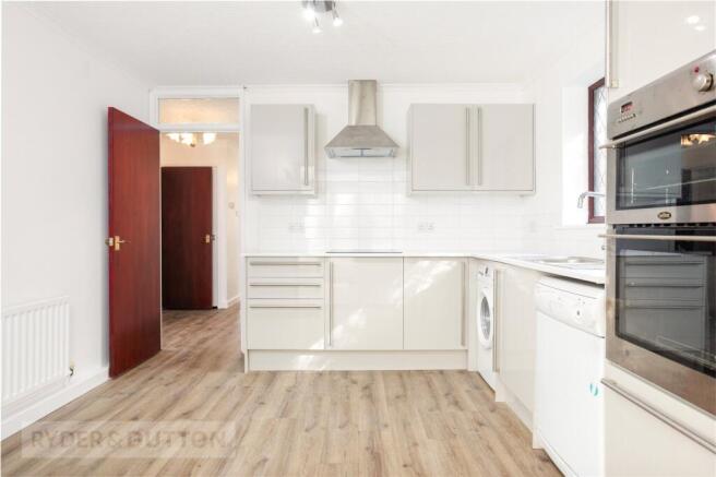 3 bed Bungalow for sale Image 5