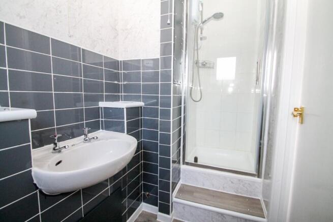 1 bed Flat for sale Image 7