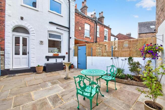 3 bed Terraced for sale Image 5
