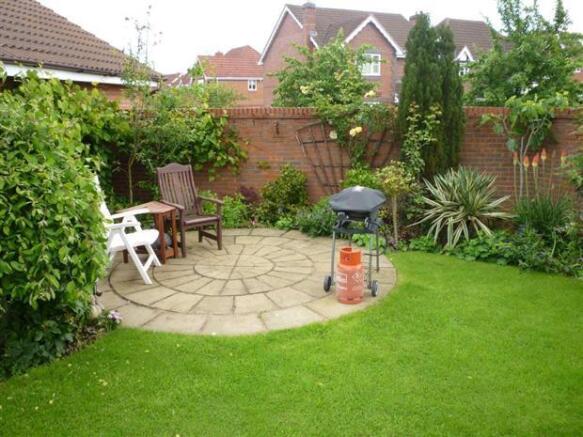 Photo 8