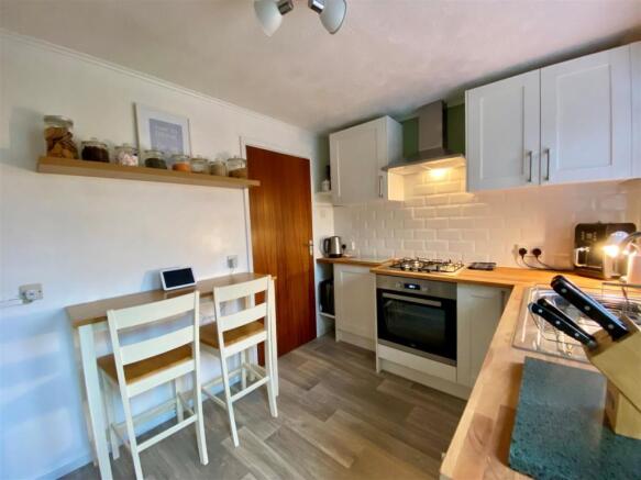 New Kitchen 3.jpg