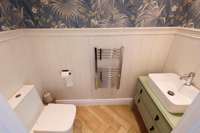 CLOAKROOM WC