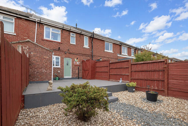 2 bed Terraced for sale Image 12