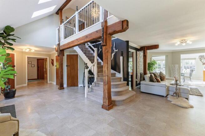 114539_Magnolia House Gibbins Lane Warfield-26_low
