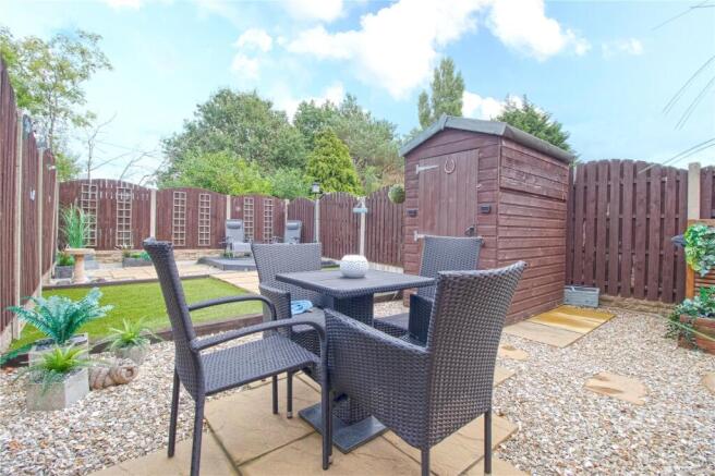 3 bed Terraced for sale Image 8