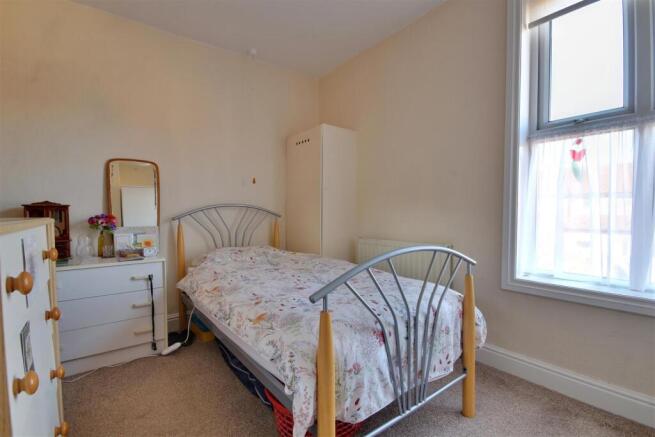 2 bed Terraced for sale Image 9