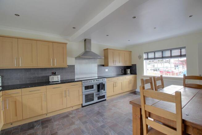 Kitchen / Diner