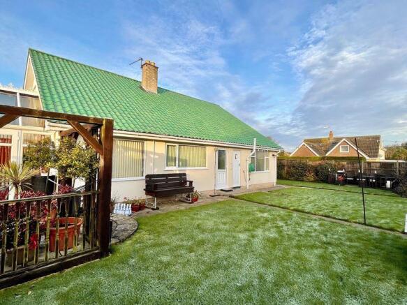 Rear Garden (2)