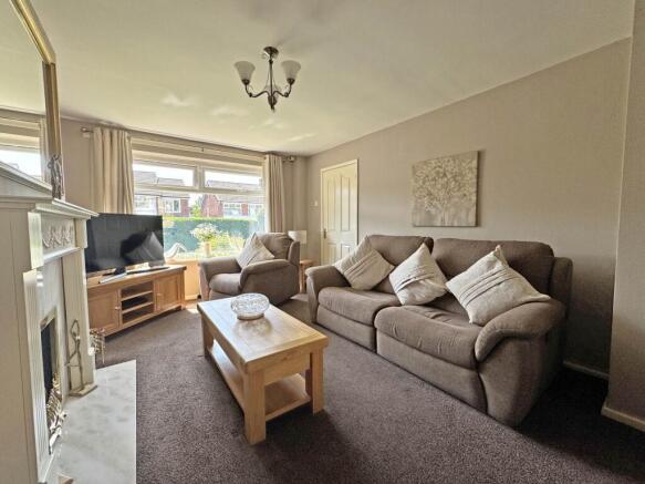 3 bed Semi-Detached for sale Image 5