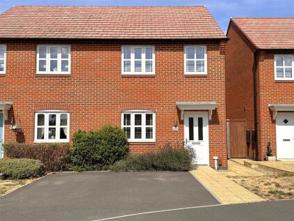 Charters Drive, Middlebeck, Newark