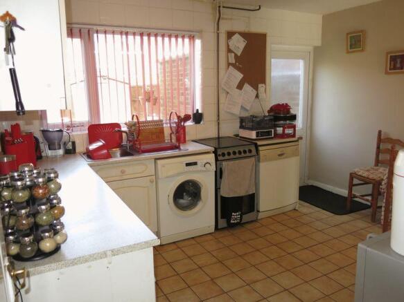 Dining kitchen