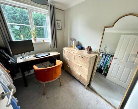 Photo 8