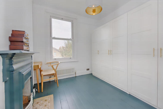 8554225-interior34-800.JPG