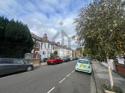 Crabtree Lane, London, SW6