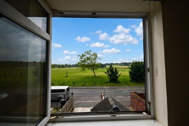 2 bed Terraced for sale Image 9