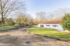 Inglewood, Crouch Lane, Borough Green, Sevenoaks TN15 8LX