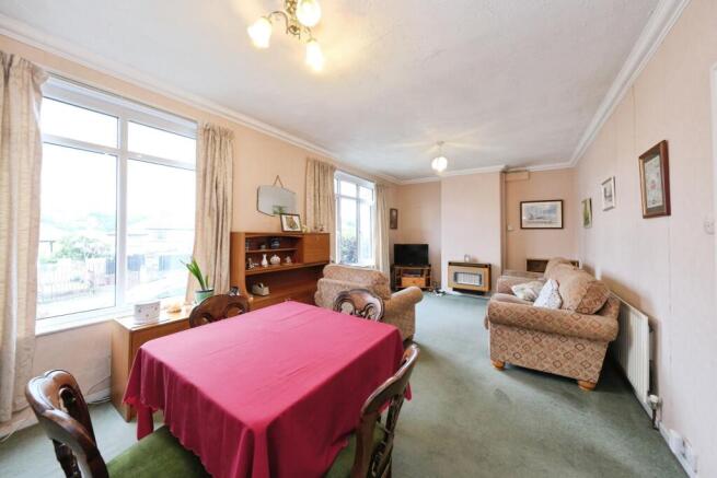 3 bed Semi-Detached for sale Image 10
