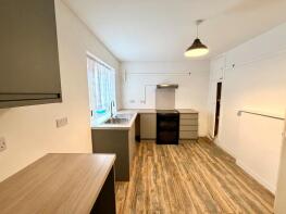 2, Henshall Flats, Roman Bank, Skegness PE25 2SP
