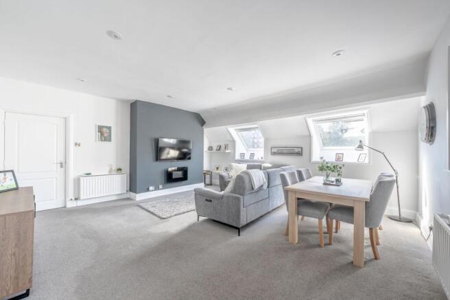 1 bed Flat for sale Image 8