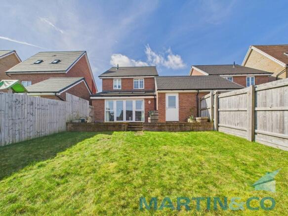 CAM01870G0-PR0162...