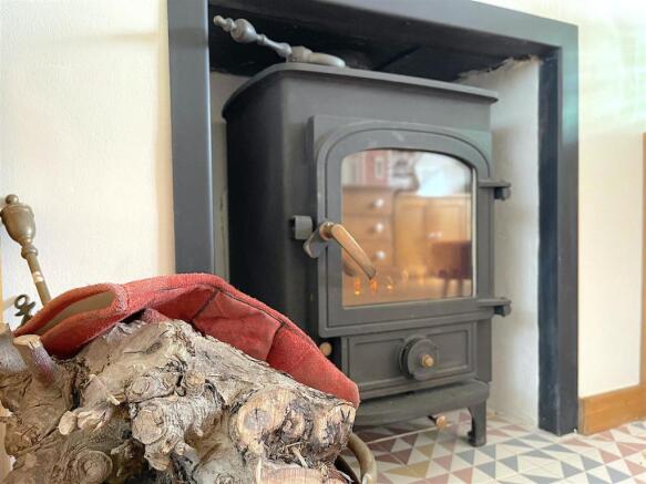 Log Burner (1).jpeg